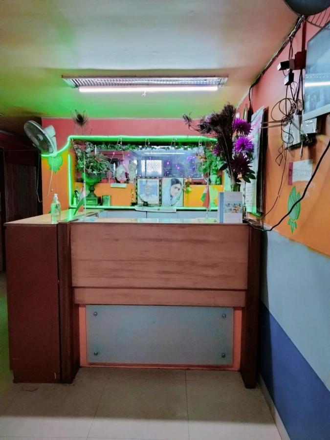 Aparna Guest House Māldah 外观 照片